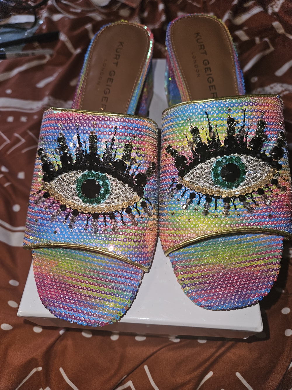 Kurt Geiger Rainbow Sequin Eye Slide Sandals - Picture 5 of 5